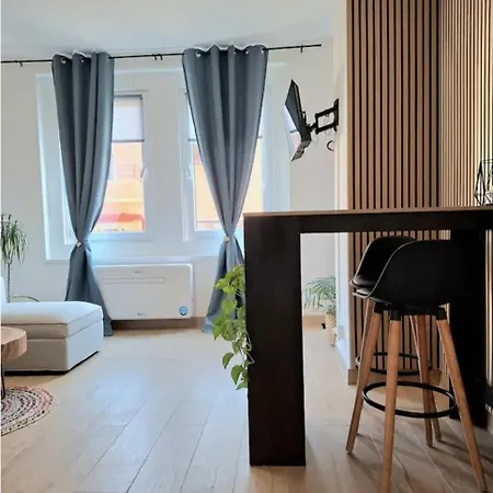 Modern 15-min-to-venice Apartman